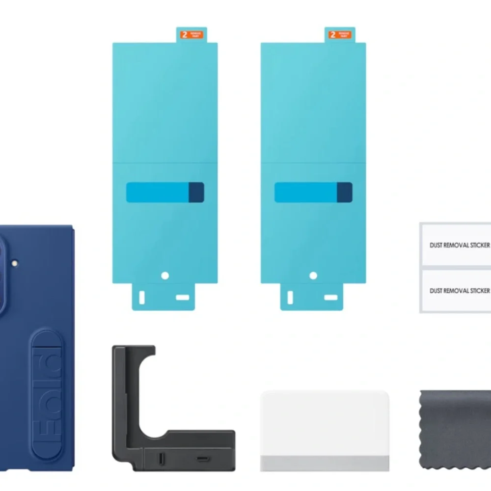 Samsung Galaxy Z Fold7 Blue Silicone Cover